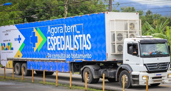 Carreta oferece consultas, procedimentos cirúrgicos e acompanhamento pós-operatório