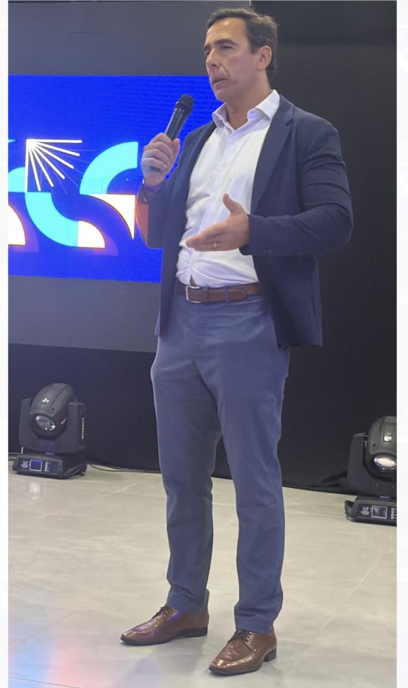 Daniel Vieira, administrador do Prudenshopping: "shopping oferece um elemento que o algoritmo do e-commerce jamais conseguirá replicar: o relacionamento"