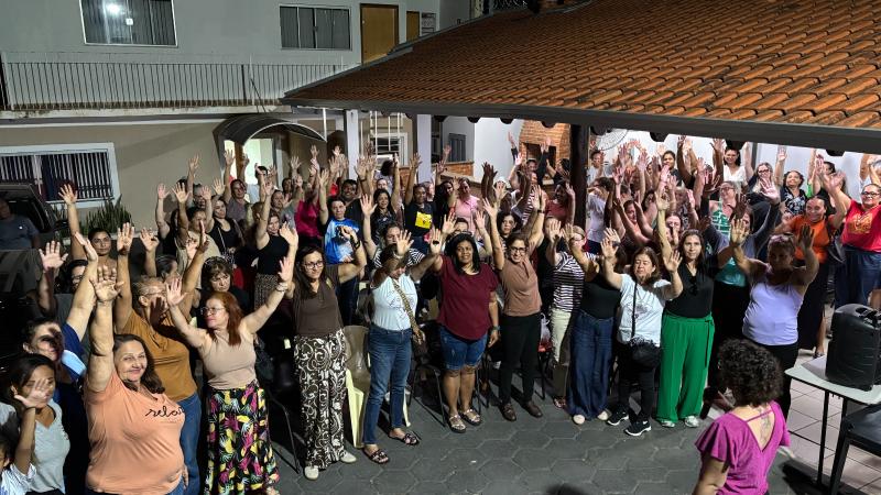 Estado de greve foi deliberado durante assembleia realizada na noite dessa quarta