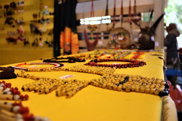 Feira de Artesanato e Culinária ocorre no dia 9 de maio, um sábado, véspera do Dia das Mães