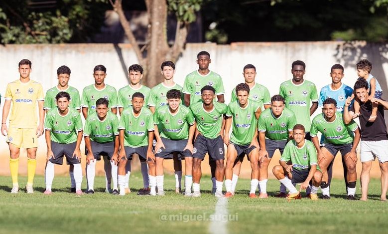 Futebol masculino venceu na final a equipe de Alfredo Marcondes, por 4 x 1