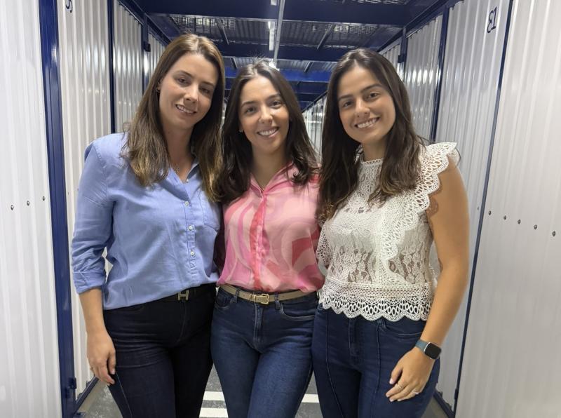 As irmãs Juliana, Fernanda e Luciana Grandi dirigem o Guarde Grandi Self Storage