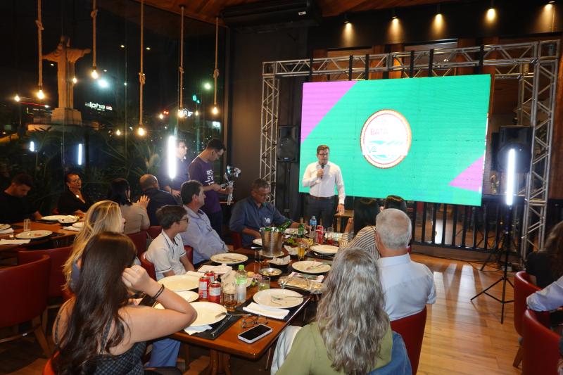 Reunião histórica foi realizada terça-feira no restaurante Beef Company