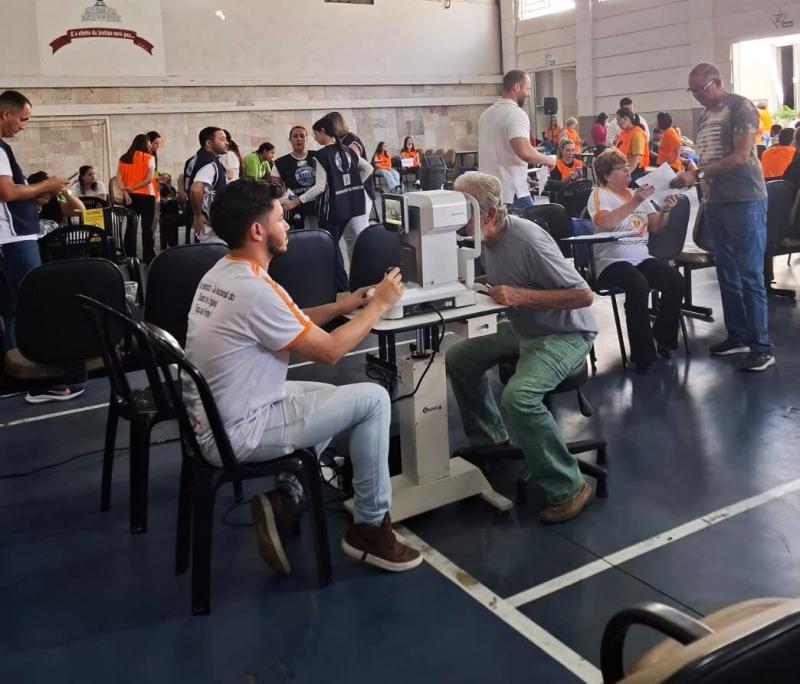 Mobilização em pleno feriado tem como propósito facilitar o acesso da comunidade