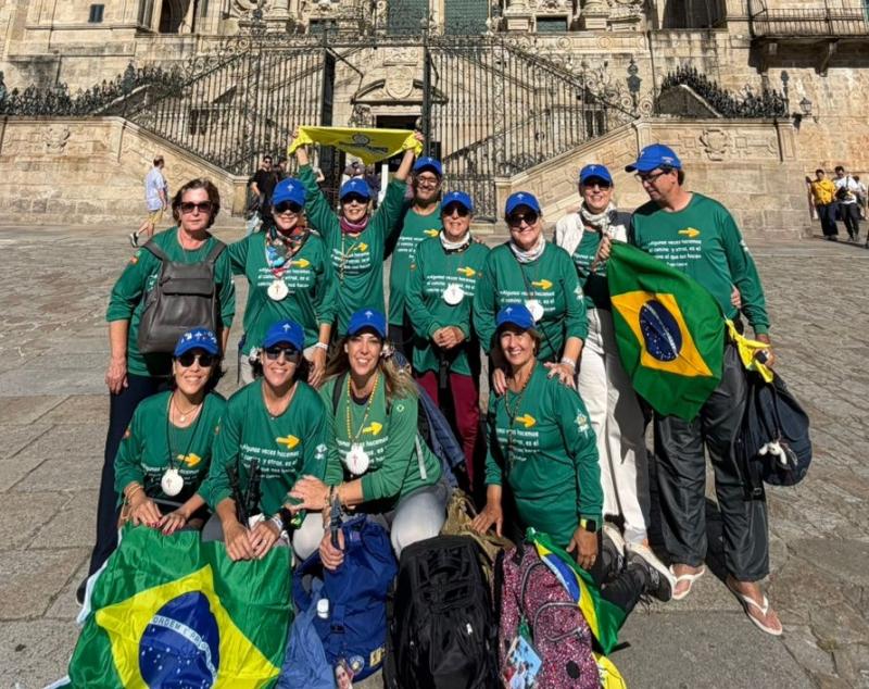 Mais um grupo da agência Companhia de Viagem chega a Santiago de Compostela