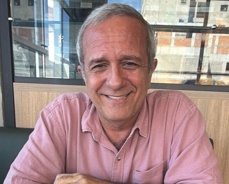 Professor Raul, cronista semanal deste jornal