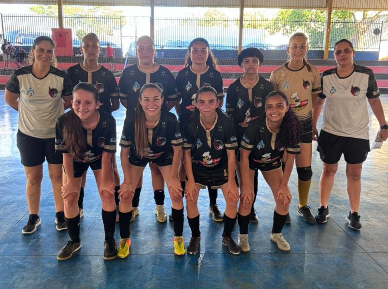 Destaque para a equipe de futsal feminino, que venceu Dracena por 2 x 0, jogando no PUM