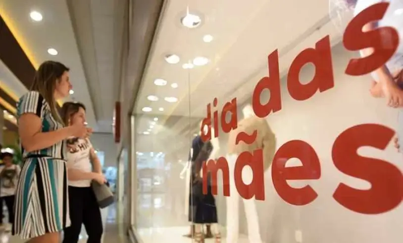 Shoppings apostam em campanhas para atrair público