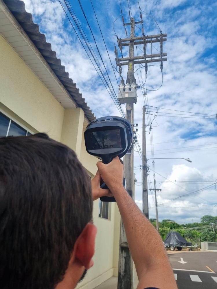 Uso de termovisores reforça prevenção de falhas na rede elétrica da região