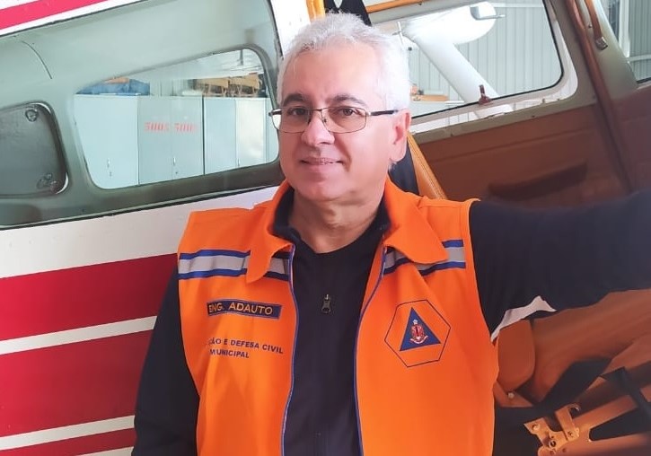 Adauto deixa cargo de secretário municipal de Mobilidade Urbana