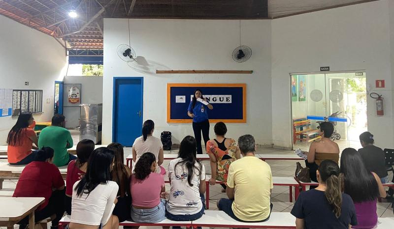 Covepe faz trabalho de conncientização da população para visita dos agentes de endemias no combate à dengue