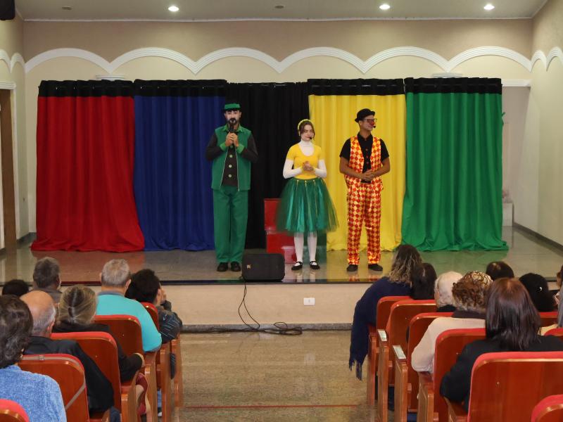 Apresentações foram realizadas hoje, no Auditório da Igreja Matriz - Paróquia São João Batista