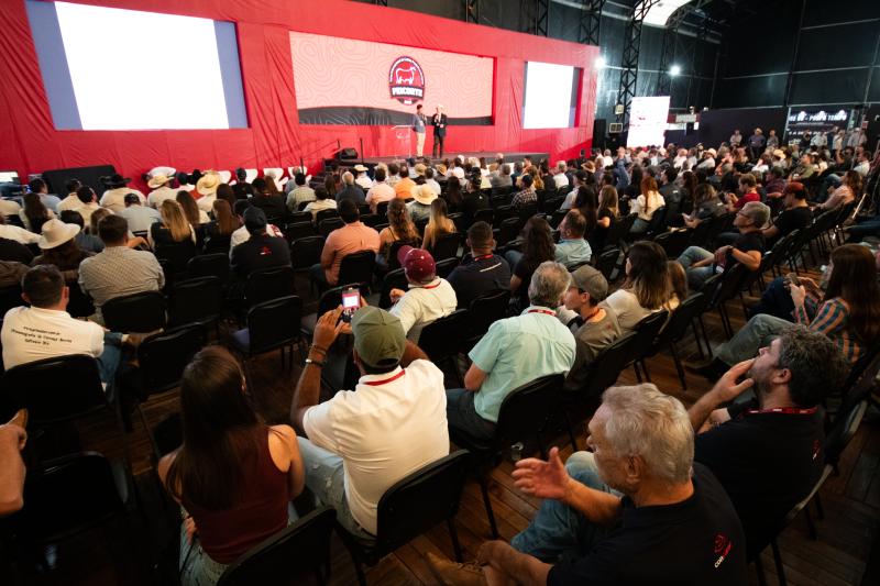 Fórum Feicorte concentrará debates estratégicos sob tema "O boi brasileiro: um mundo de oportunidades"