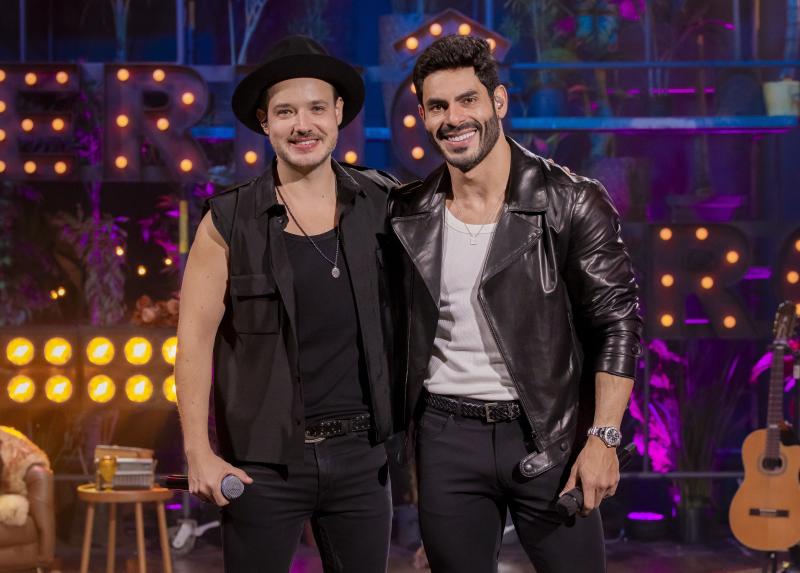 Israel & Rodolffo abre a 35ª Fejupi Naturafrig, com grandes sucessos da dupla