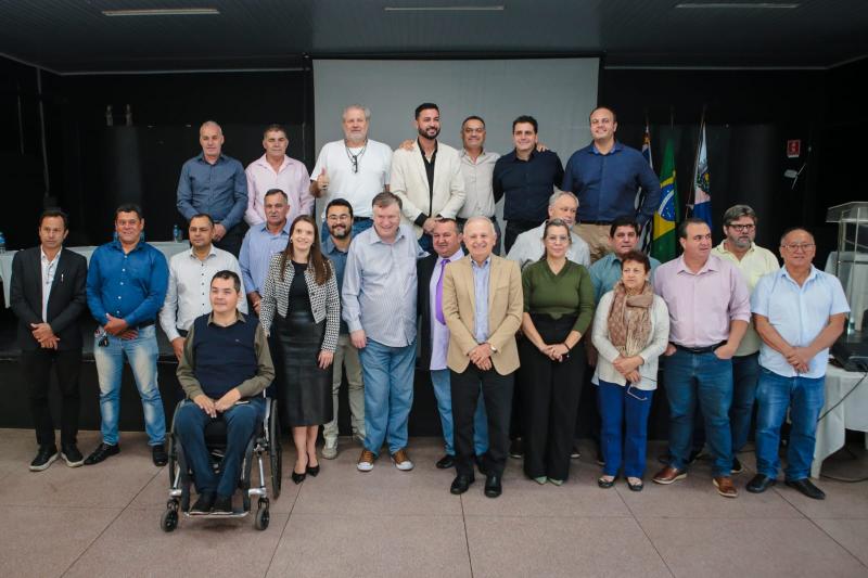 Cerimônia reuniu autoridades estaduais e municipais em Martinópolis