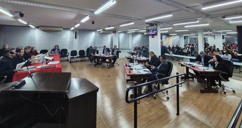 No expediente com votação, vereadores aprovaram 25 Requerimentos de Providências e Informações