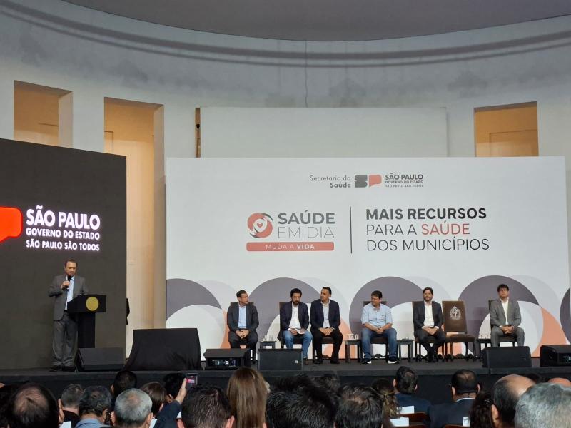 Prefeito de Epitácio, André Lima, participa de cerimônia que anunciou recursos para setor da saúde