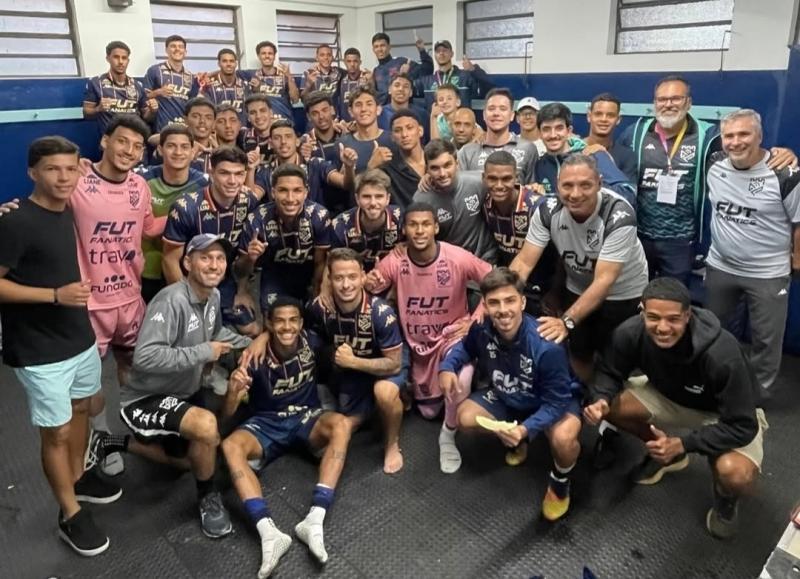 Sub-20 do Grêmio Prudente desempata no final do 2º tempo e time comemora a primeira vitória no Paulista