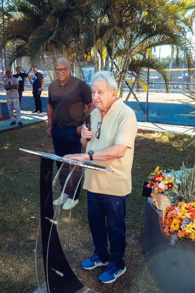 Álvaro emocionou a todos os presentes com sua linda mensagem na cerimônia