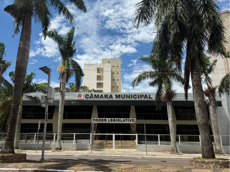 Trabalhos administrativos e atendimento à população continuam normalmente no mês de julho