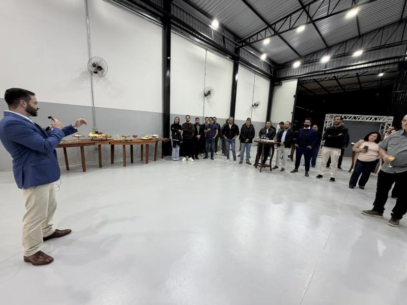 VINICIUS MELLO APRESENTA O NOVO CONCEITO DA VM GOLD AOS SEUS CONVIDADOS