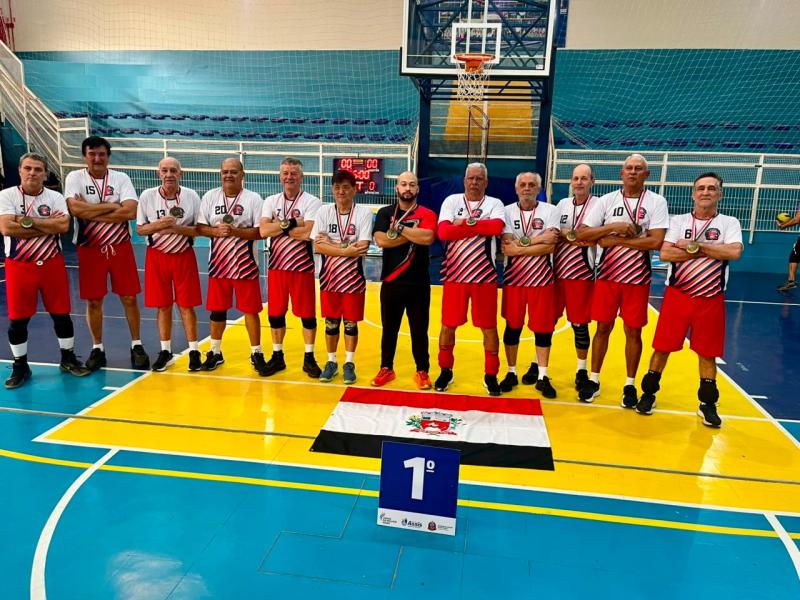 Vôlei Adaptado Masculino, categoria A, faturou ouro; vitória foi sobre Osvaldo Cruz por 2 sets a 0, com parciais de 15 x 6 e 15 x 6