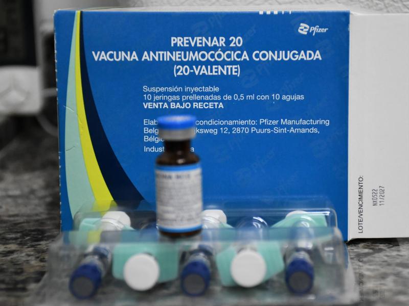 Imunizante já está disponível em todas as salas de vacinação do município