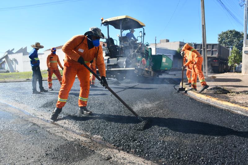 Equipes iniciaram os trabalhos pelo Residencial Terceiro Milênio