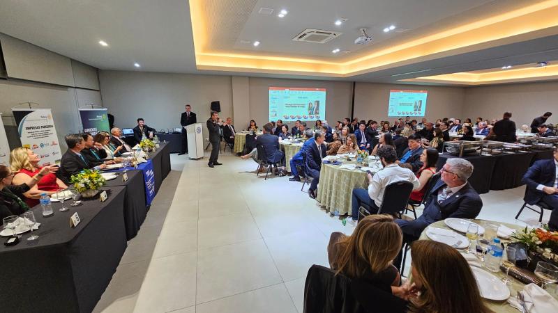 Festiva de posse recebeu cerca de 100 associados e convidados