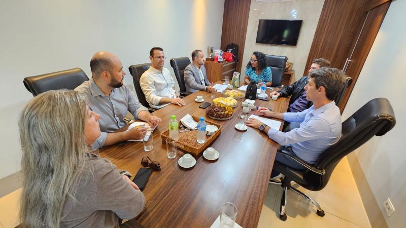 Reunião com organizadores das sabatinas ocorreu na sexta-feira