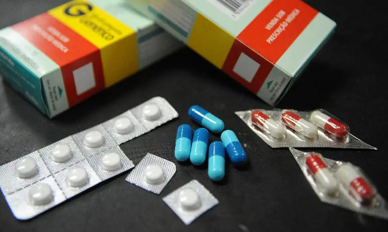 Medicamentos genéricos são 62,42% mais baratos do que os de referência