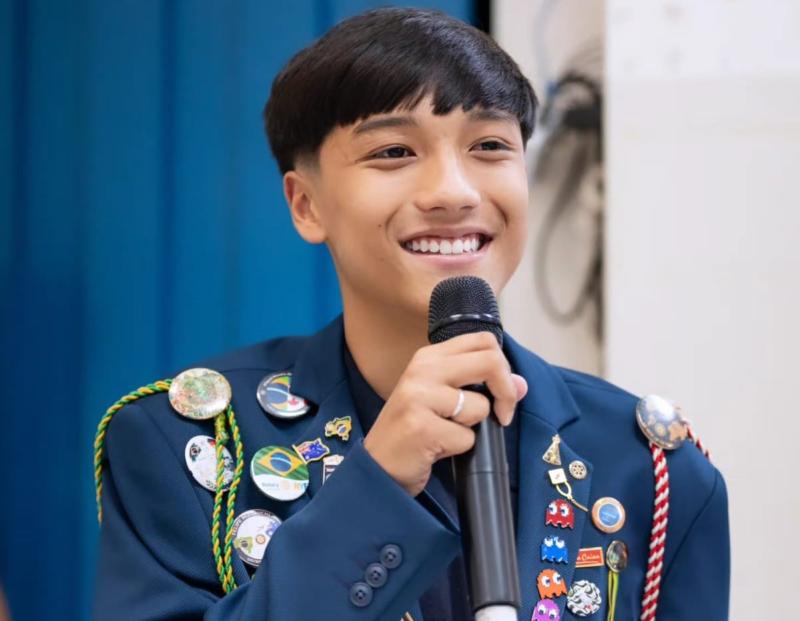 Felipe Mizobuchi, durante sua apresentação, no Rotary de Álvares Machado