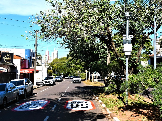 Equipamentos operam com velocidades máximas de 50 km/h ou 60 km/h