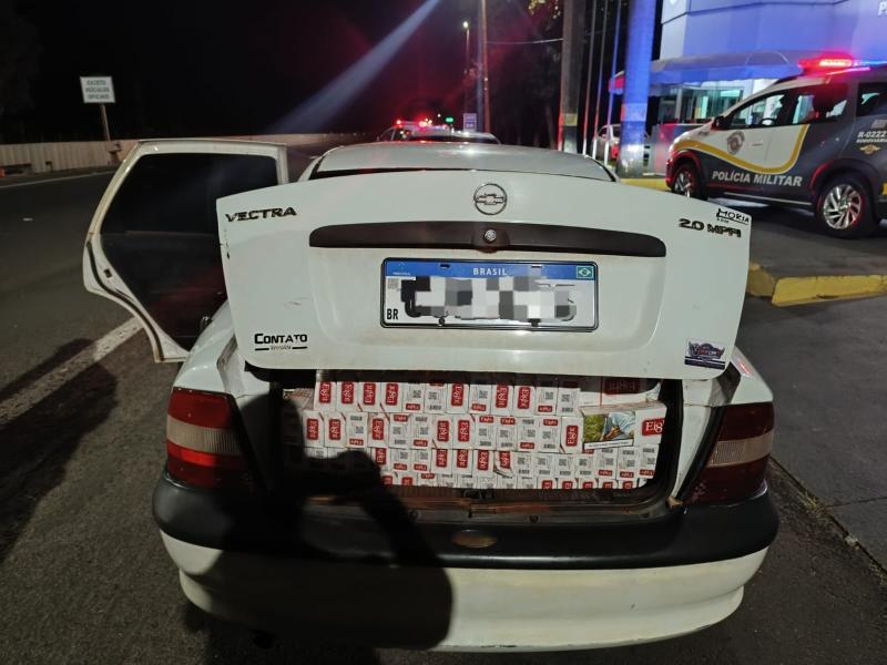 Polícia Rodoviária faz apreensão de relógios e cigarros contrabandeados