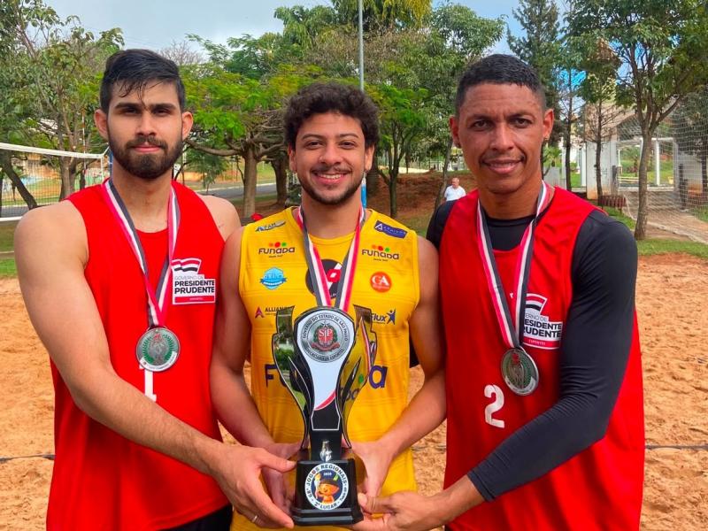 No vôlei de praia masculino, Prudente perdeu a final para Marília por 2 x 1 e ficou com a prata