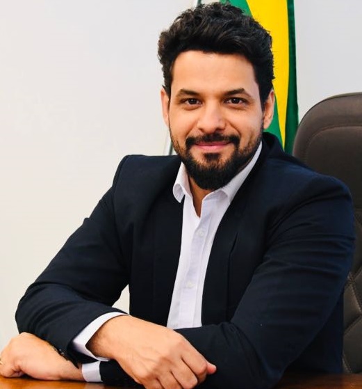 Colunista Thiago Oliveira