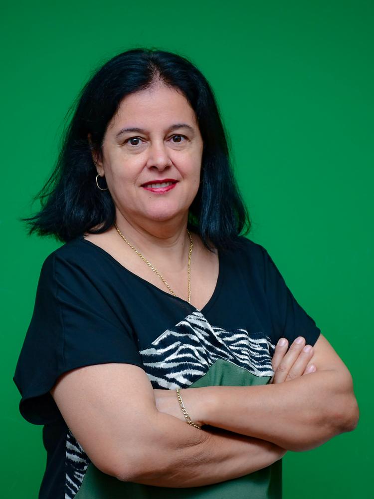 Colunista Irene Caires da Silva
