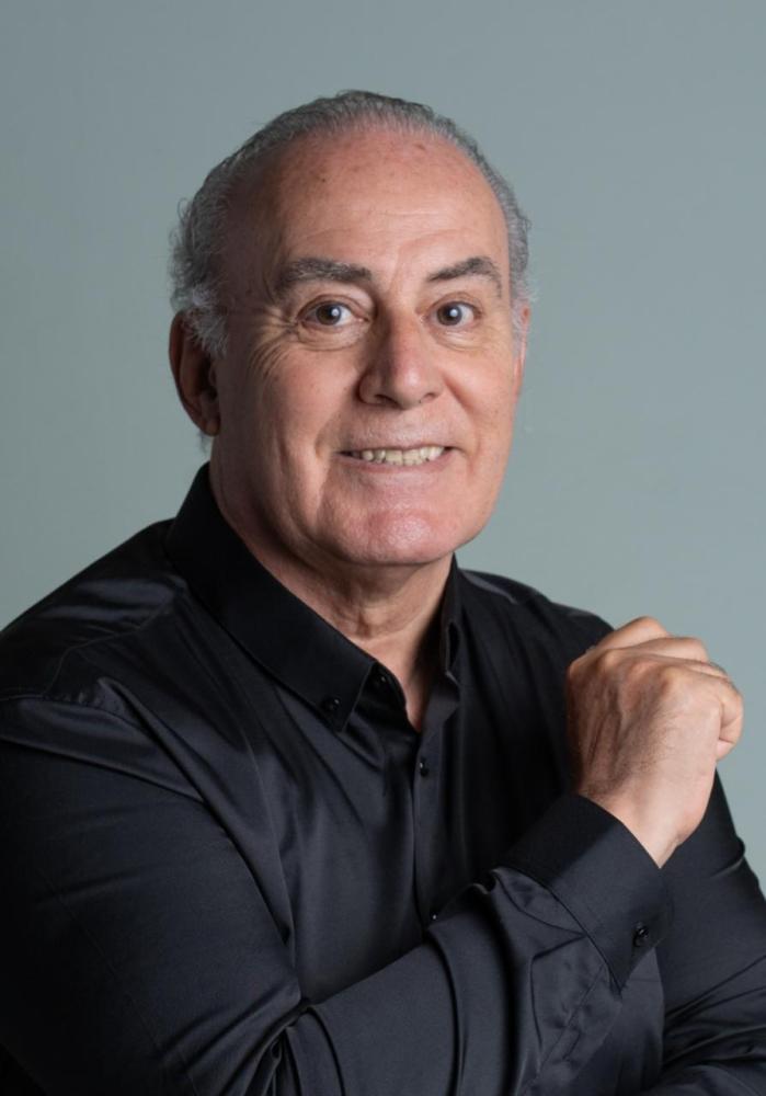 Colunista Luis Cesar de Moura Menezes 