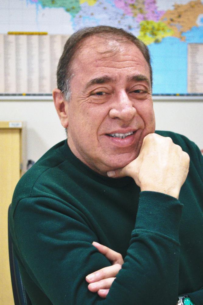 Colunista Claudio Andraos