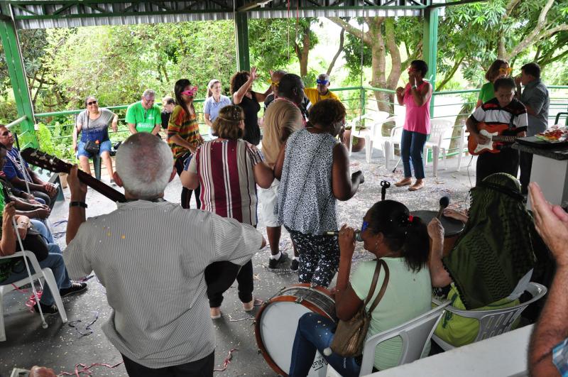 José Reis: Atendidos participaram de confraternização de carnaval, ontem