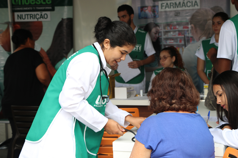 Amanda Albuquerque/AI do HRCPP - Ação na manhã de ontem ofereceu atendimentos gratuitos à população