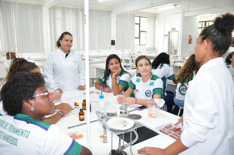 Fotos: José Reis - Durante as duas semanas, 606 estudantes participarão de oficinas na universidade