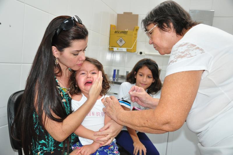 José Reis - Vigilância lembra da importância de todo o público-alvo comparecer para a imunização