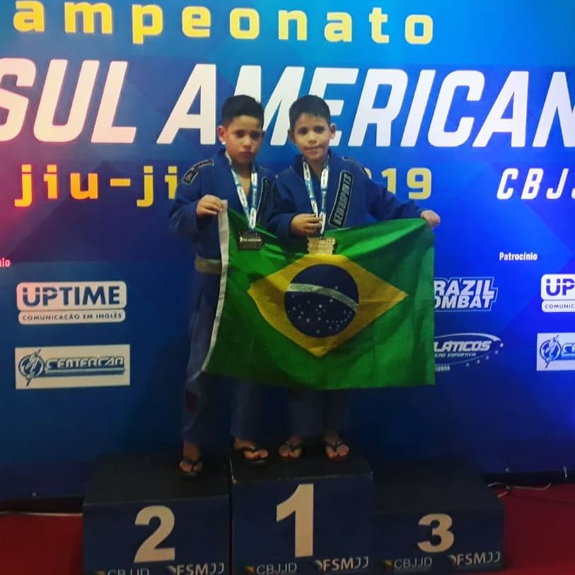 Cedida/Henrique Ramos - Irmãos Yuri e Ygor também garantiram medalhas no Sul-Americano