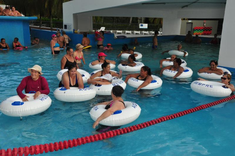 José Reis: Boias espalhadas pelas piscinas fazem parte da ação que visa conectar as pessoas