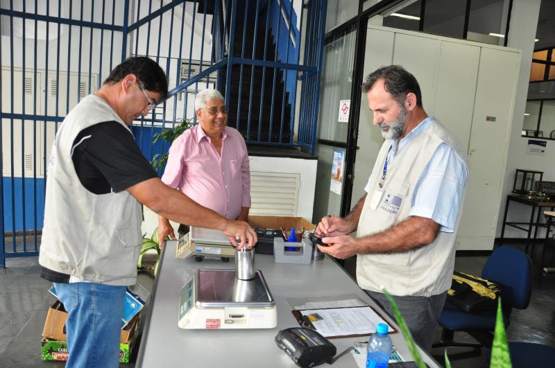 José Reis - Aferição busca proteger o consumidor ao avaliar as balanças utilizadas em feiras livres 