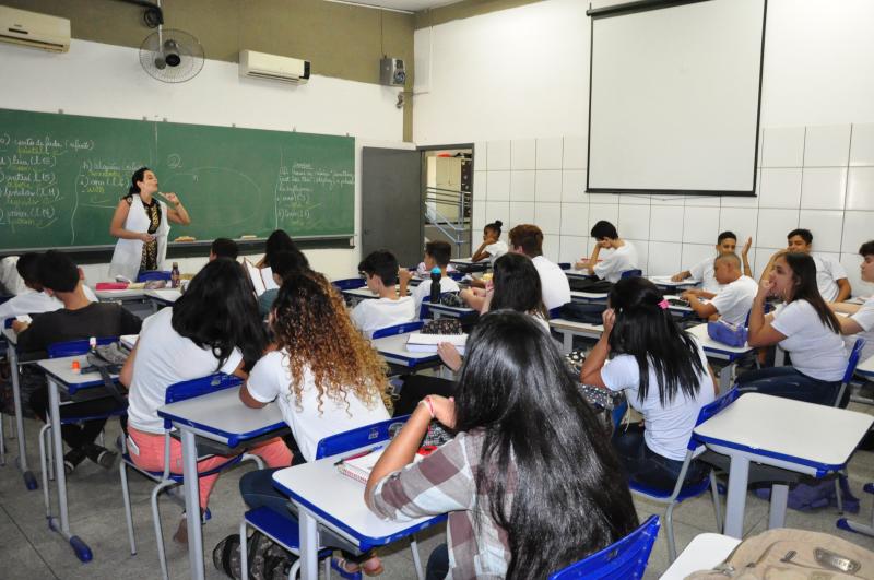 Arquivo - Mudanças deverão ocorrer no ano que vem, depois de planejadas as disciplinas em escolas