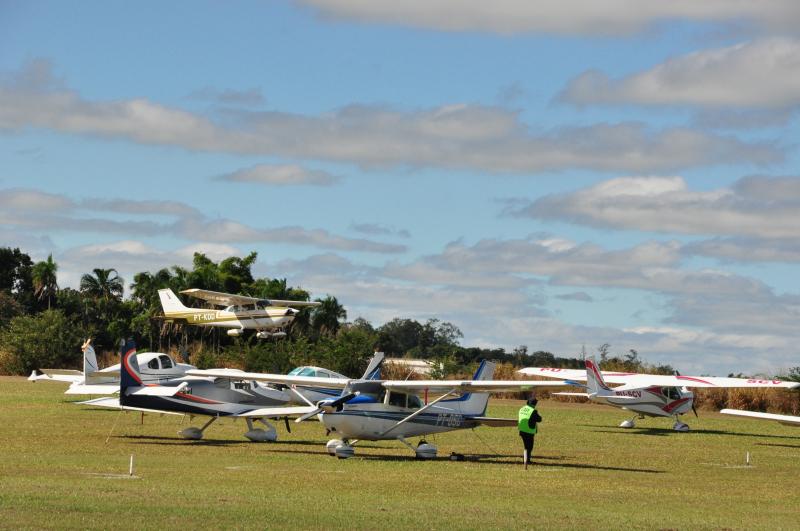 José Reis: De acordo com a organização, cerca de 200 aeronaves visitantes eram esperadas ontem