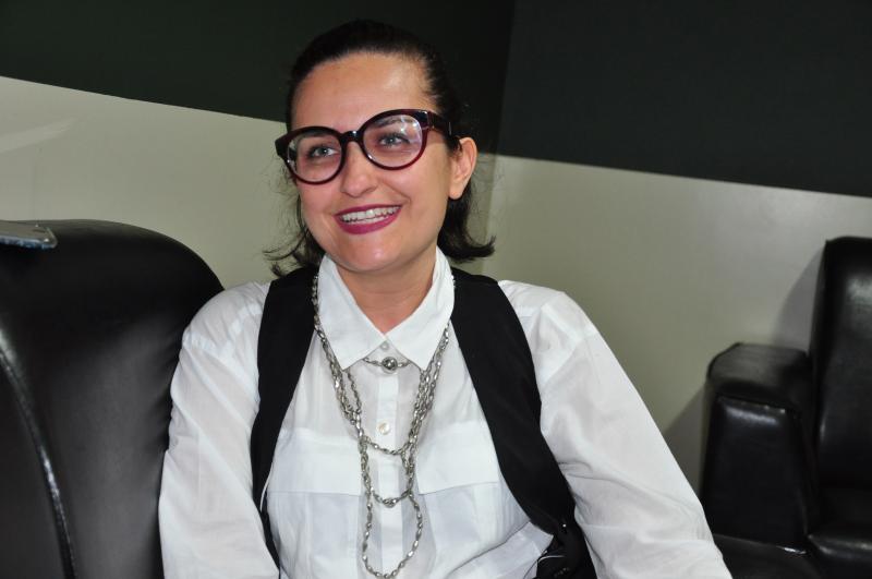 José Reis: Adiane realiza projetos que envolvem o empoderamento feminino por meio do Mulher [+]