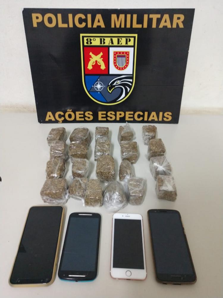 Polícia Militar - Drogas estavam armazenadas em uma mala de viagem 